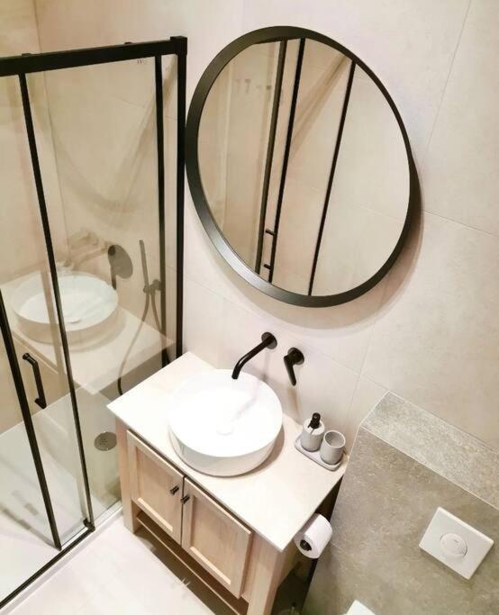 Apartman Noa Siroki Brijeg Ngoại thất bức ảnh